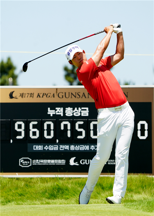 신용구 필드컷