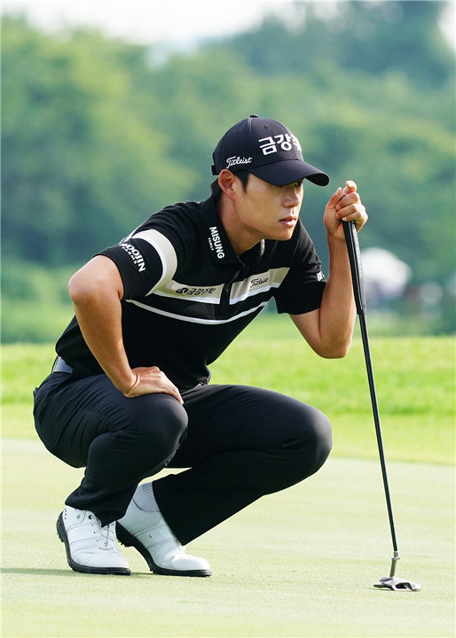 신용구 필드컷